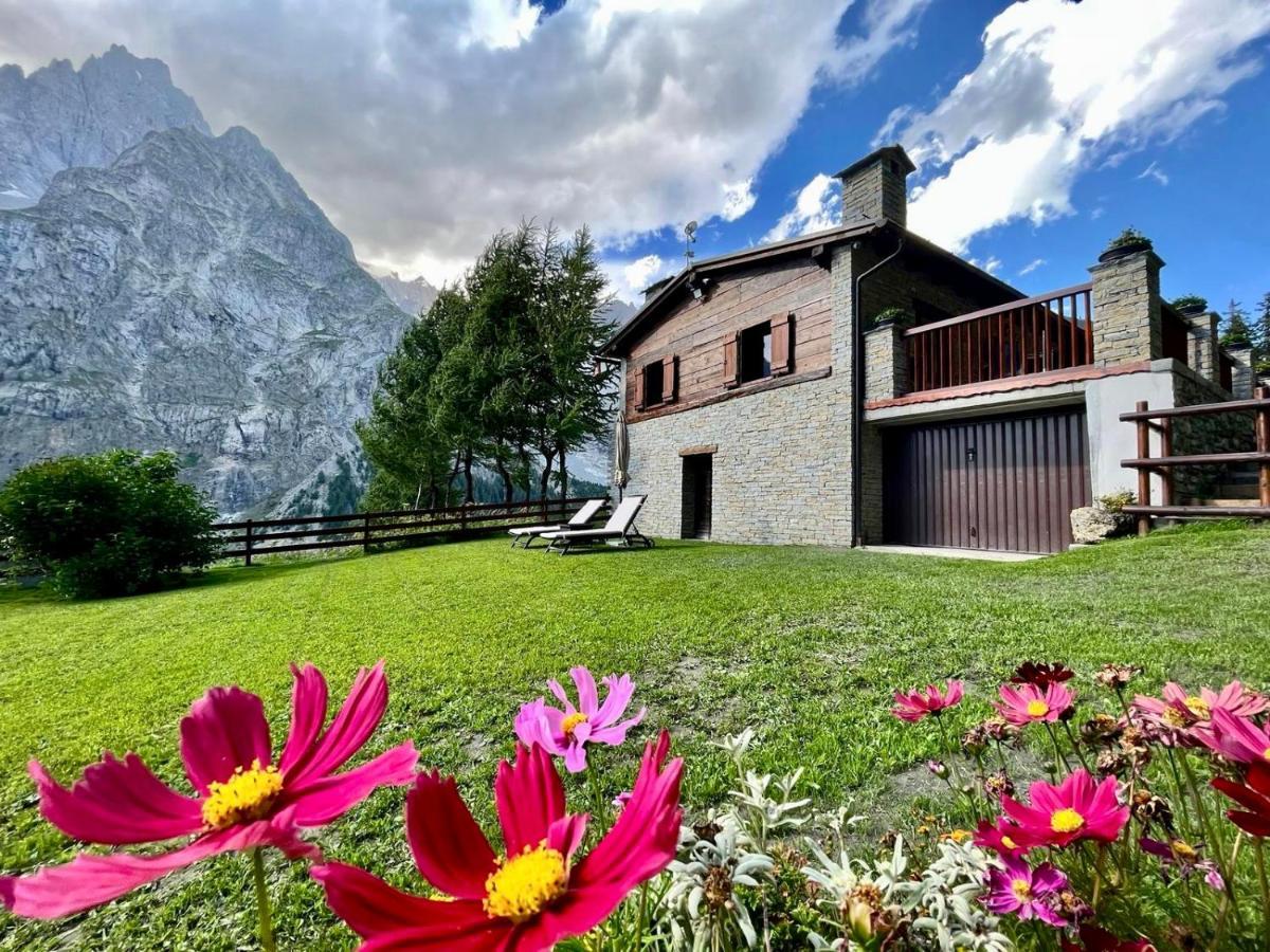 Chez Louis - Alpine Charm With Mont Blanc View & Access * Courmayeur
